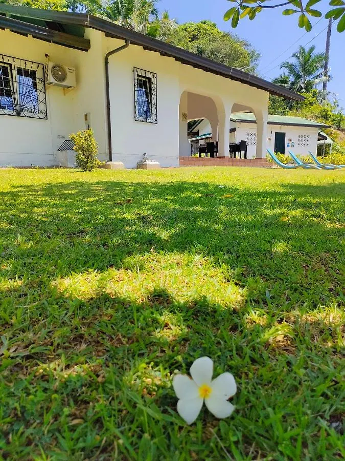 Villa Luana Yuna Au Cap