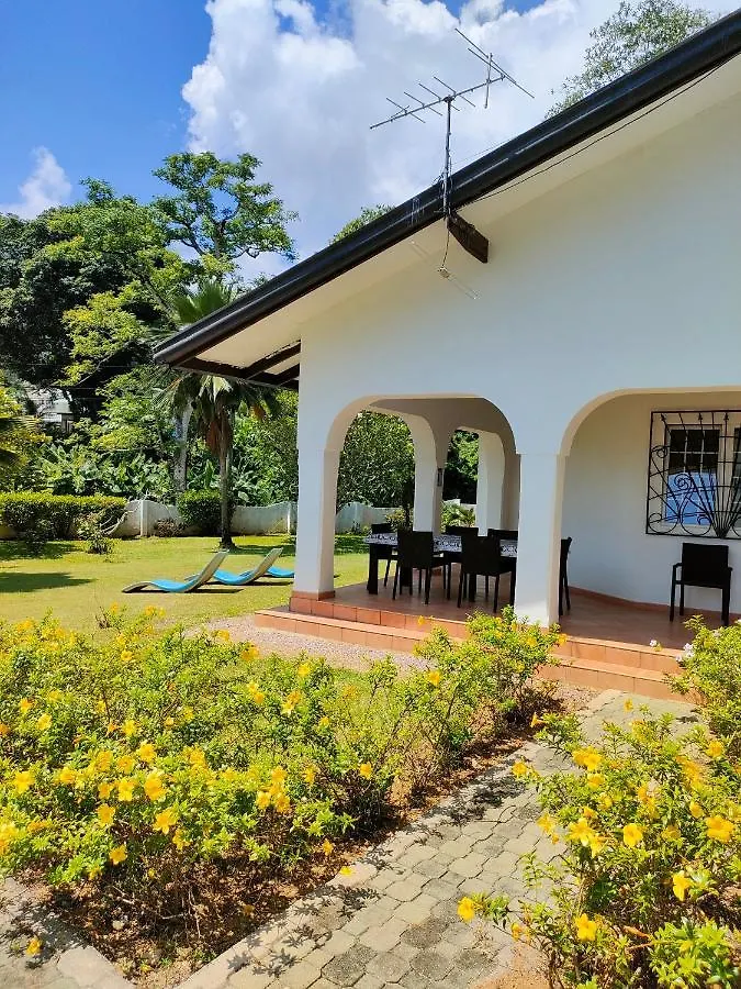 Villa Luana Yuna Au Cap Seychelles