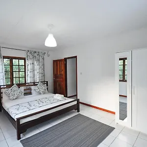 Domek alpejski Petit Baie Chalets