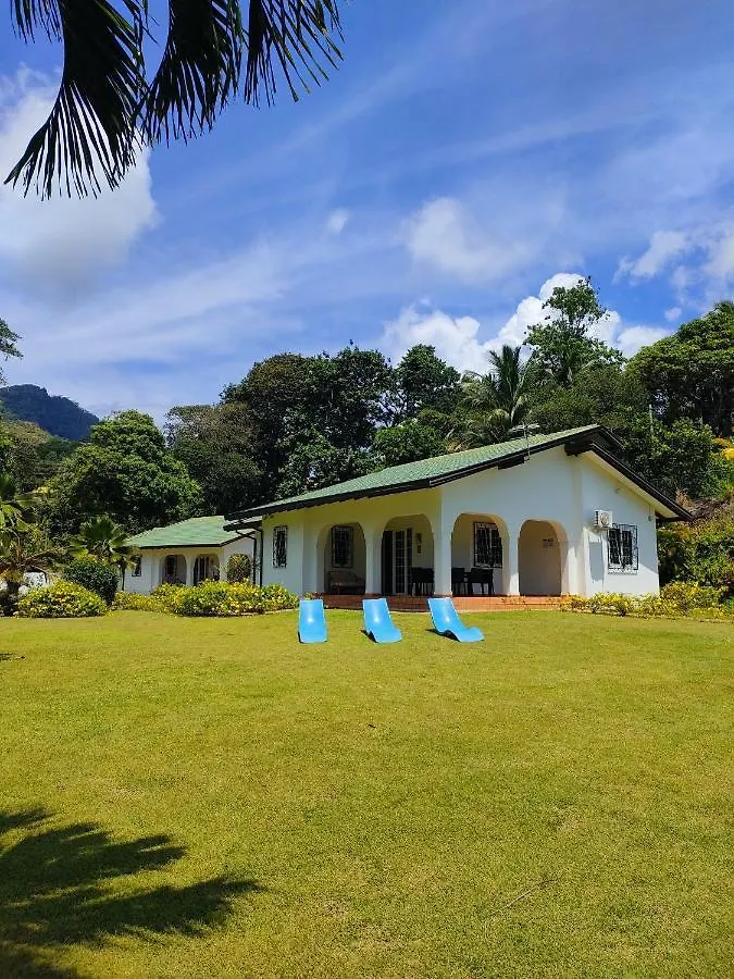 Villa Luana Yuna Au Cap